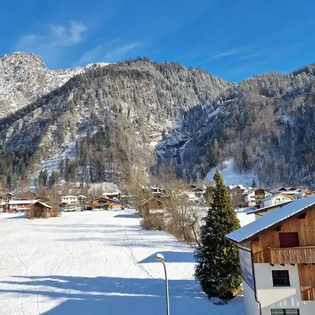 Homy Alpine Deluxe Chalet In St Anton Im Montafon Sankt Anton im Montafon Exterior photo